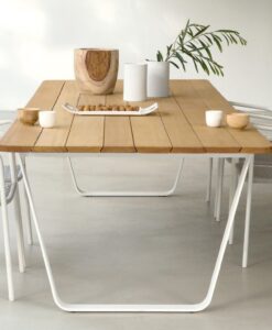 manutti air dining table