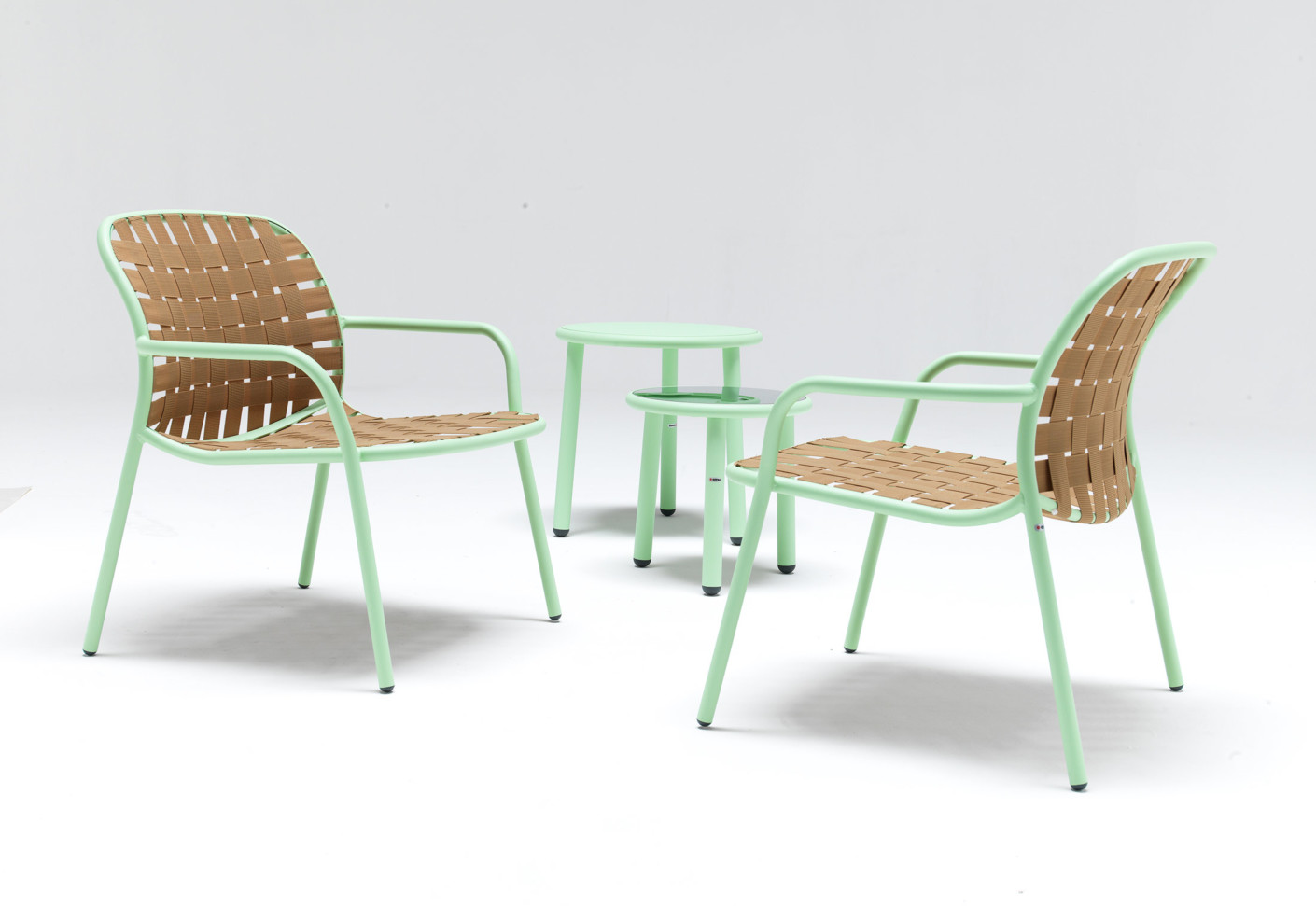 1300 1500d Round Low Any Color Side Table