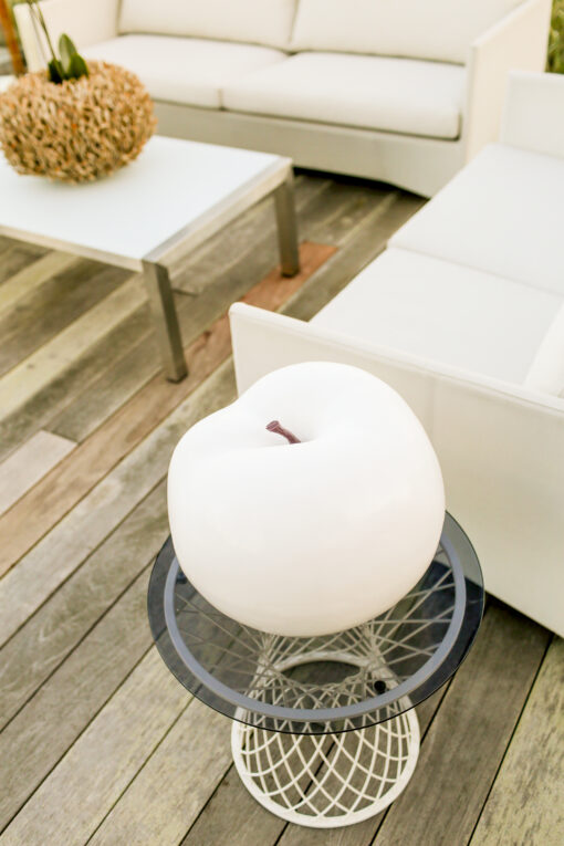Cielo round side table is beautiful with its amazing lines and curvaceous body. It is a stunning piece to have.