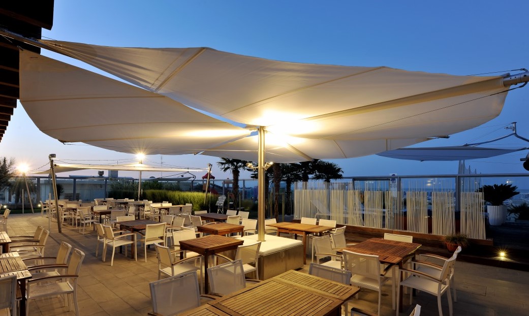 4201 couture outdoor automatic Sail Shade Crest commercial modern umbrella adjustable