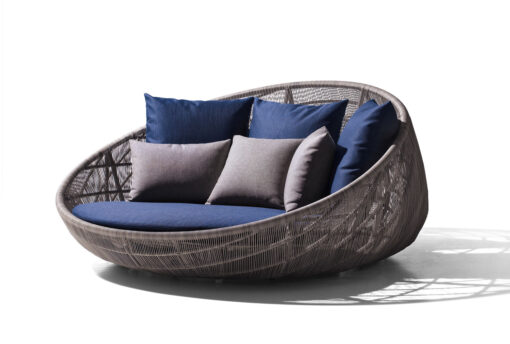 Canasta Daybed