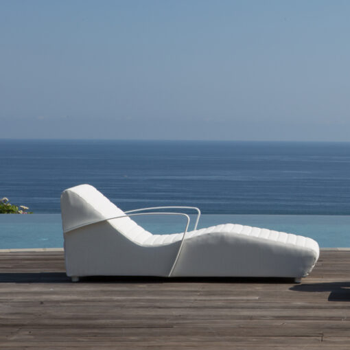 5000a Axis Chaise Lounger By Skyline