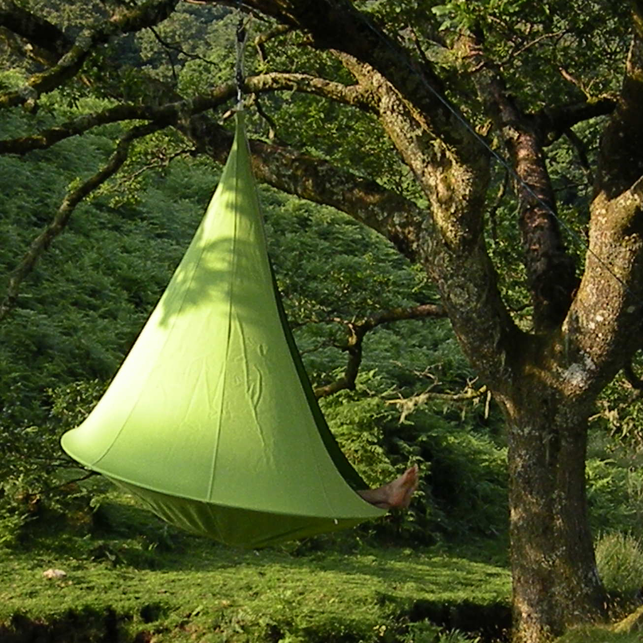 Tipi Modern Swing Hammock - Couture Outdoor