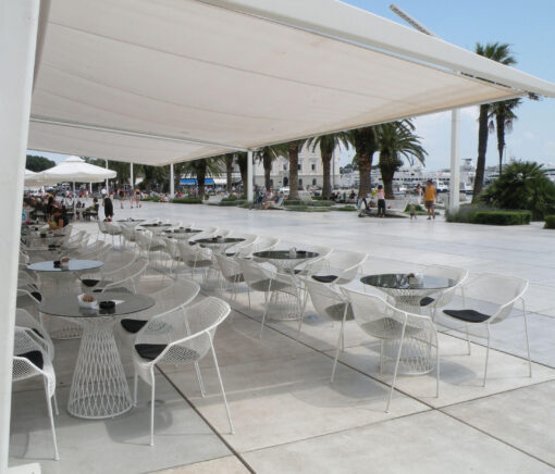 Cielo Dining Table Luxury Modern Contract Hospitality Commercial Outdoor Furniture