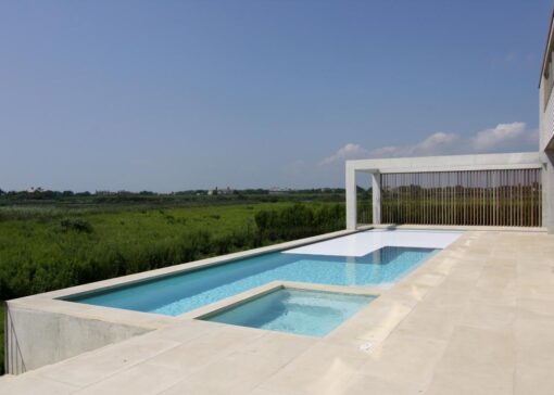 Award Winning Residential Automatic Pool Cover