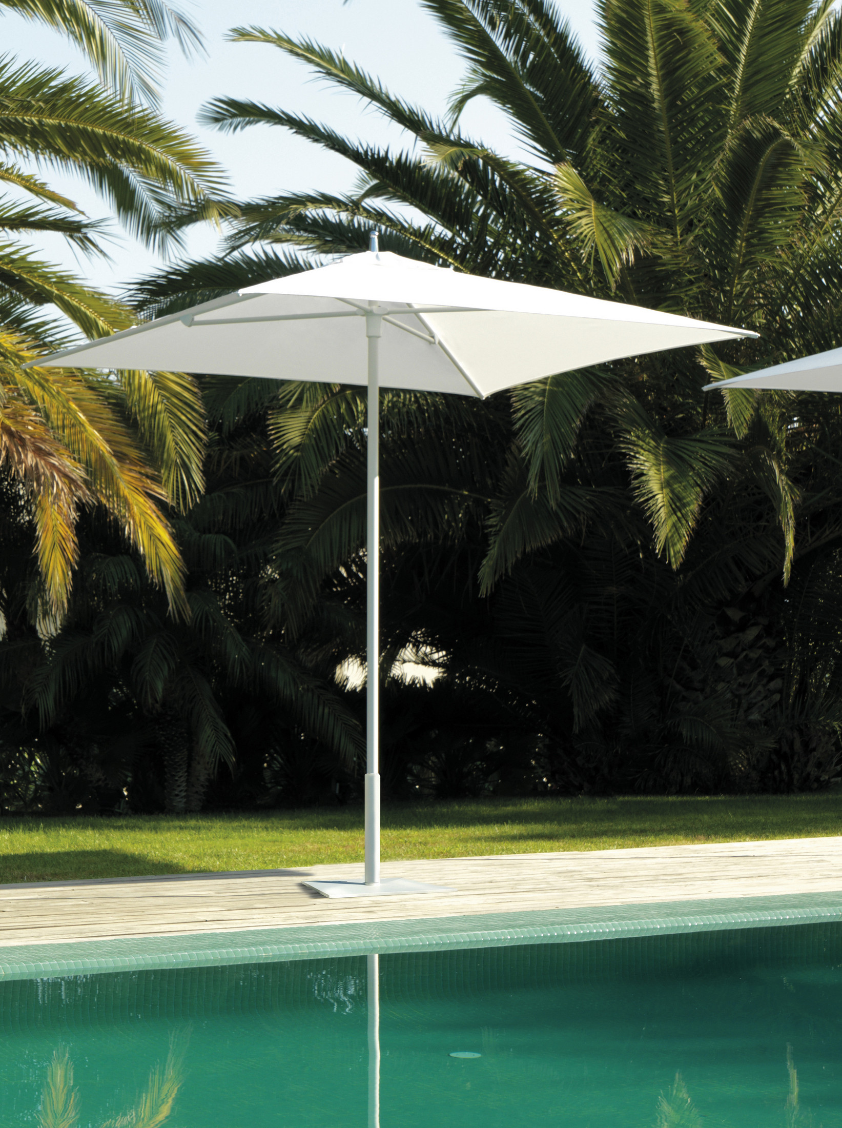 Zac Single Pole Freestanding Umbrella Couture Outdoor