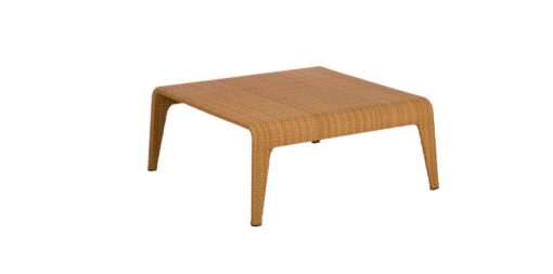 Beautiful wicker coffee table, is simple and cozy with its style and shape.