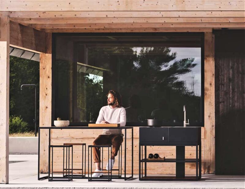 luxury modular outdoor custom grill bistro kitchen black open concept modern architecture design ocean