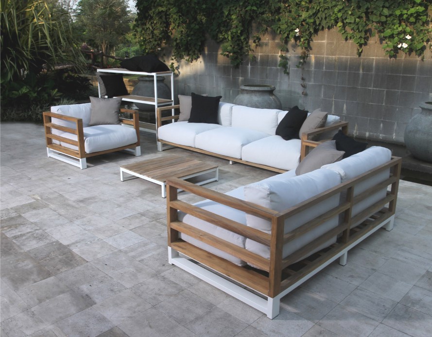 Modern Aluminum 3 Seater Teak Sofa, Hotel Outdoor Furniture