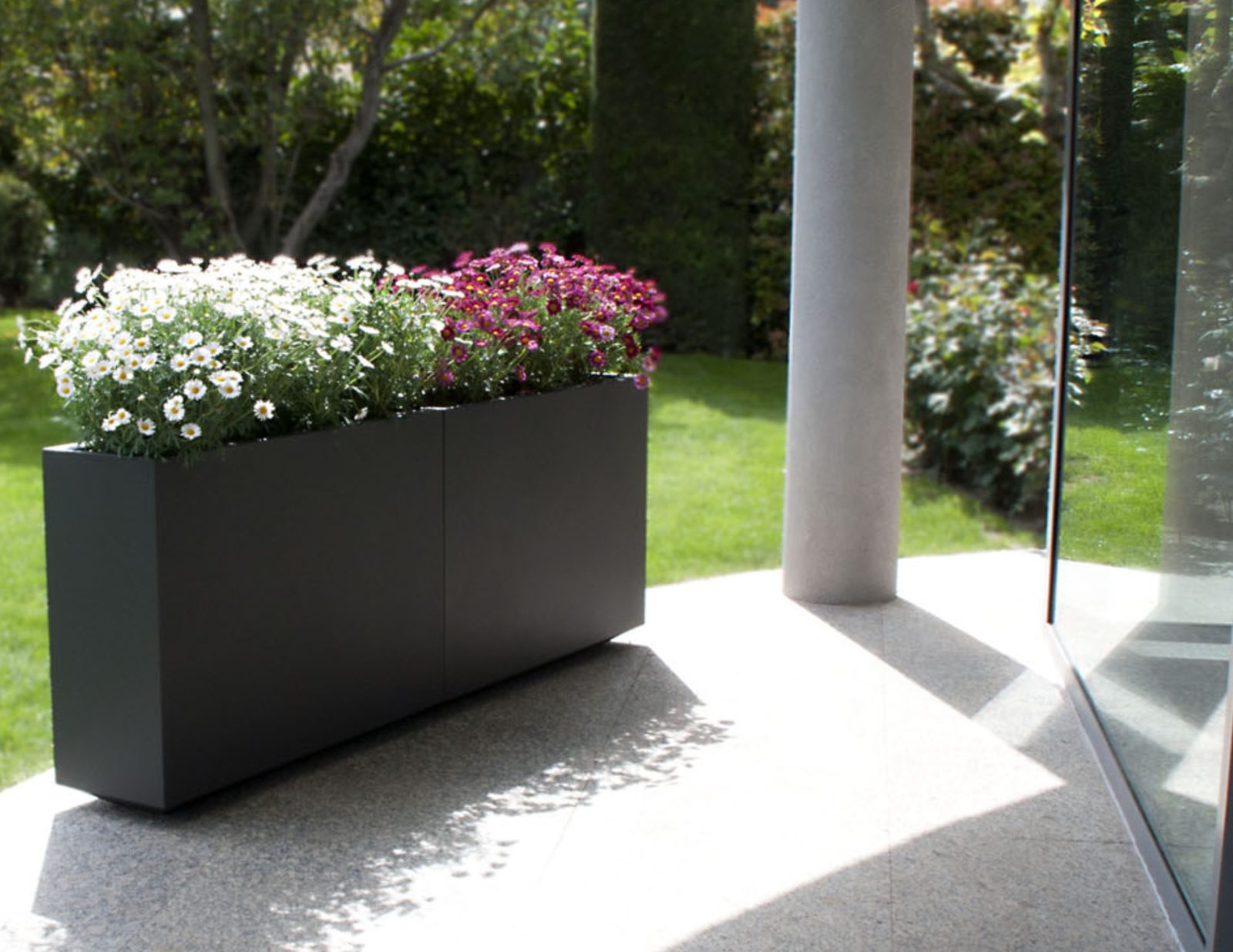 Divider Wall Custom Stainless Steel Planter - Couture Outdoor