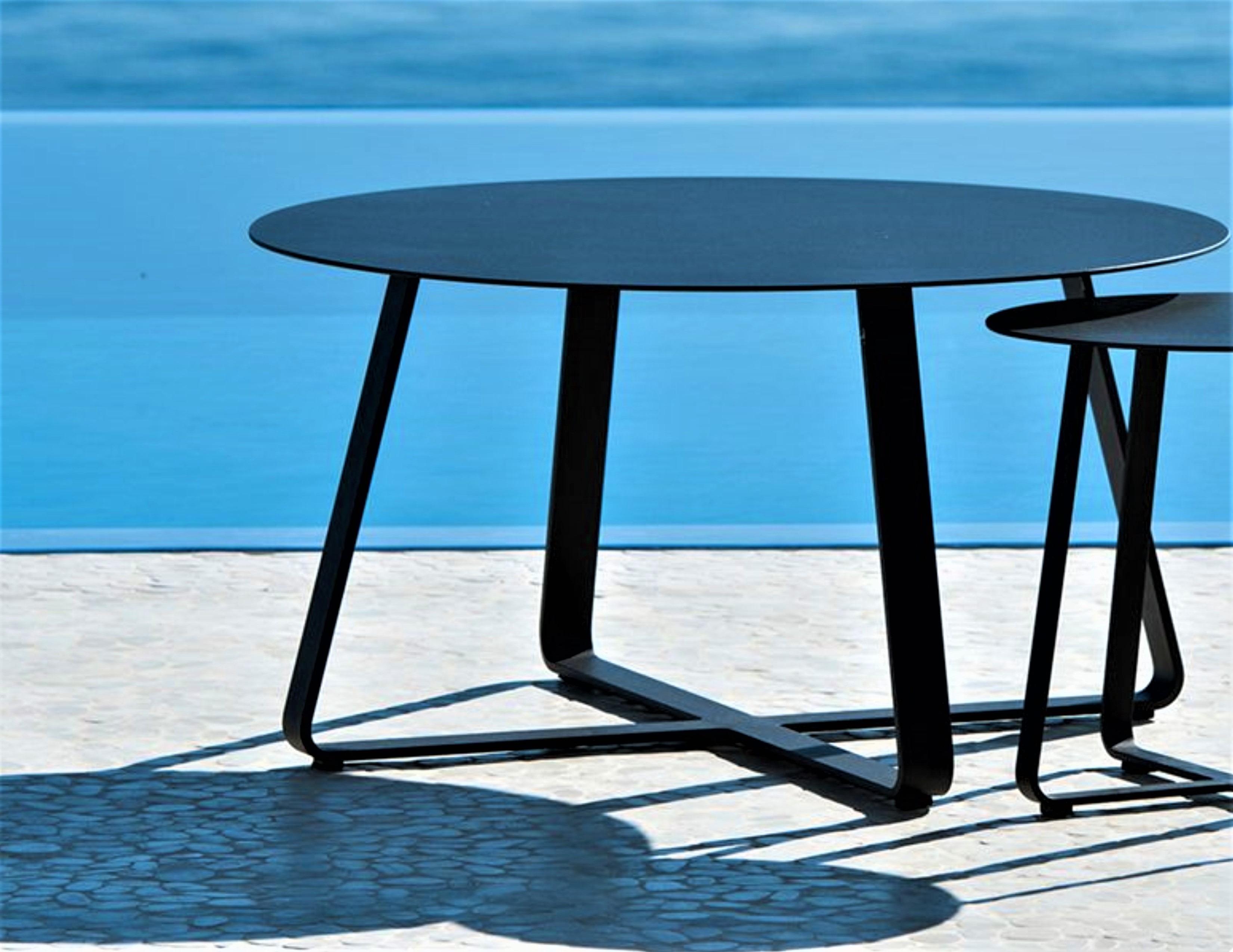 Alfresco Sled Base Dining Table Picnic Bench Chairs Metro