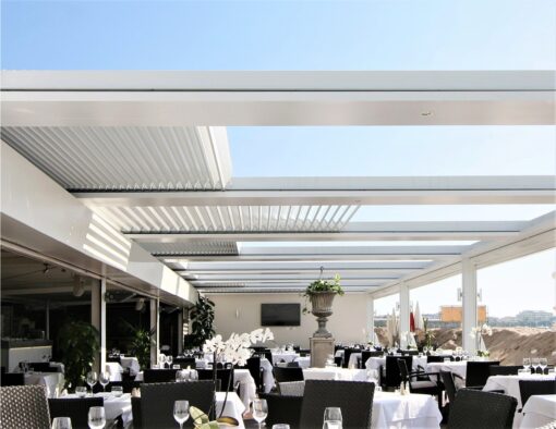 flow automatic roof open close electric remote control pergola system hotel restaurant hospitality contract residential luxury architecture dining detail